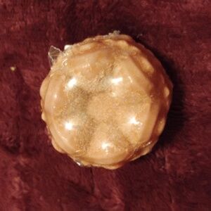 Mini sample size soaps